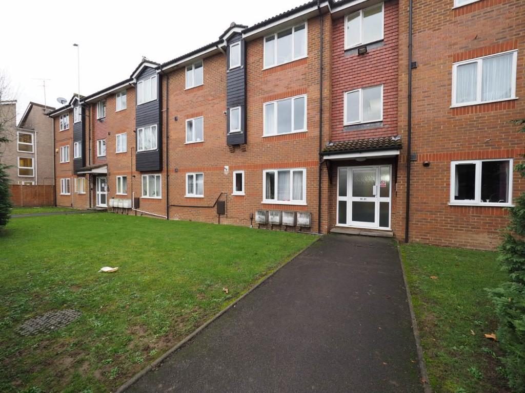 1 Bedroom Second Floor Apartment, Staines